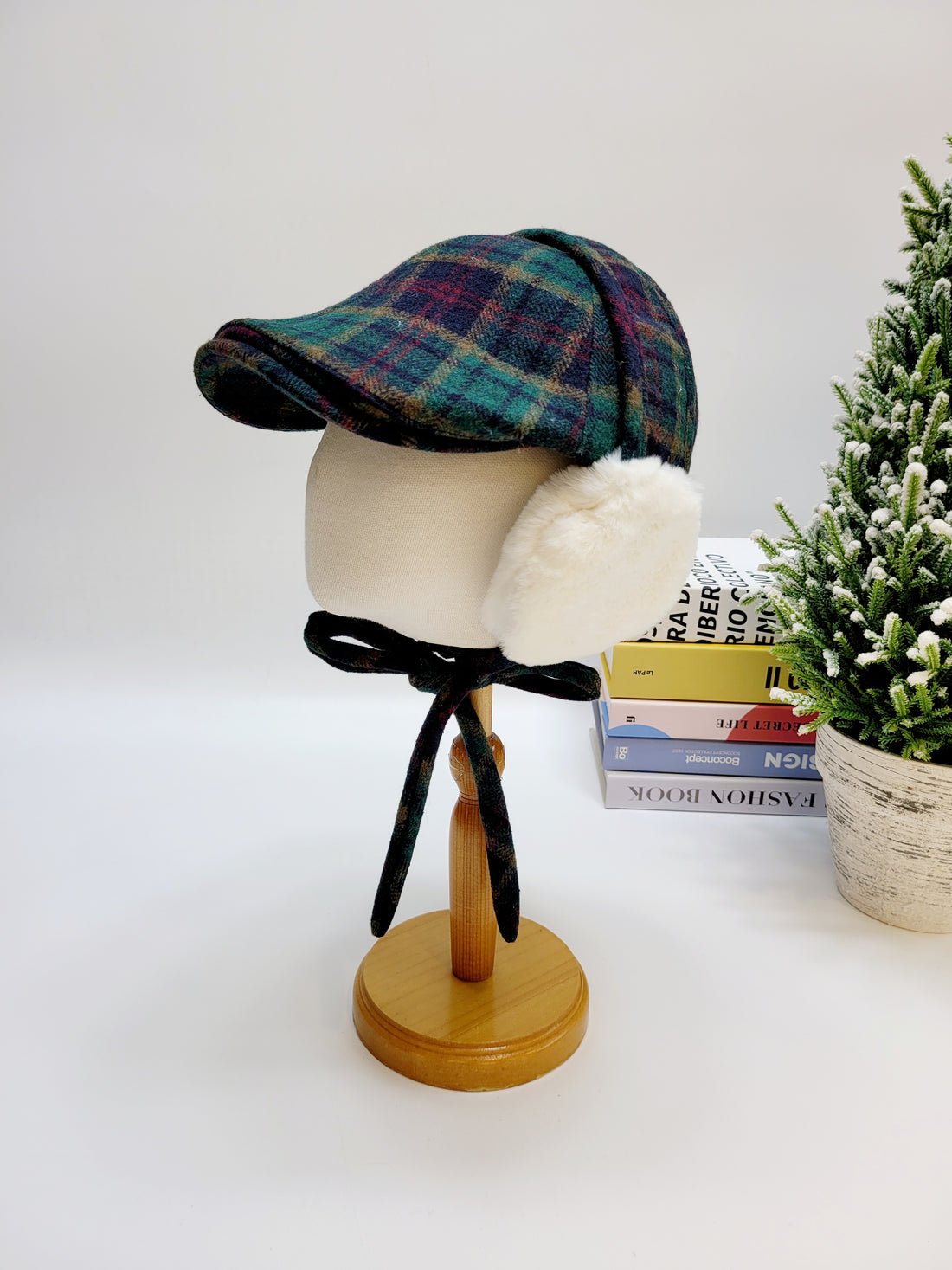 Wool English Flat Cap, Baker Boy Hat, Winter Newsboy Hunting Cap with Matching Ear Muff