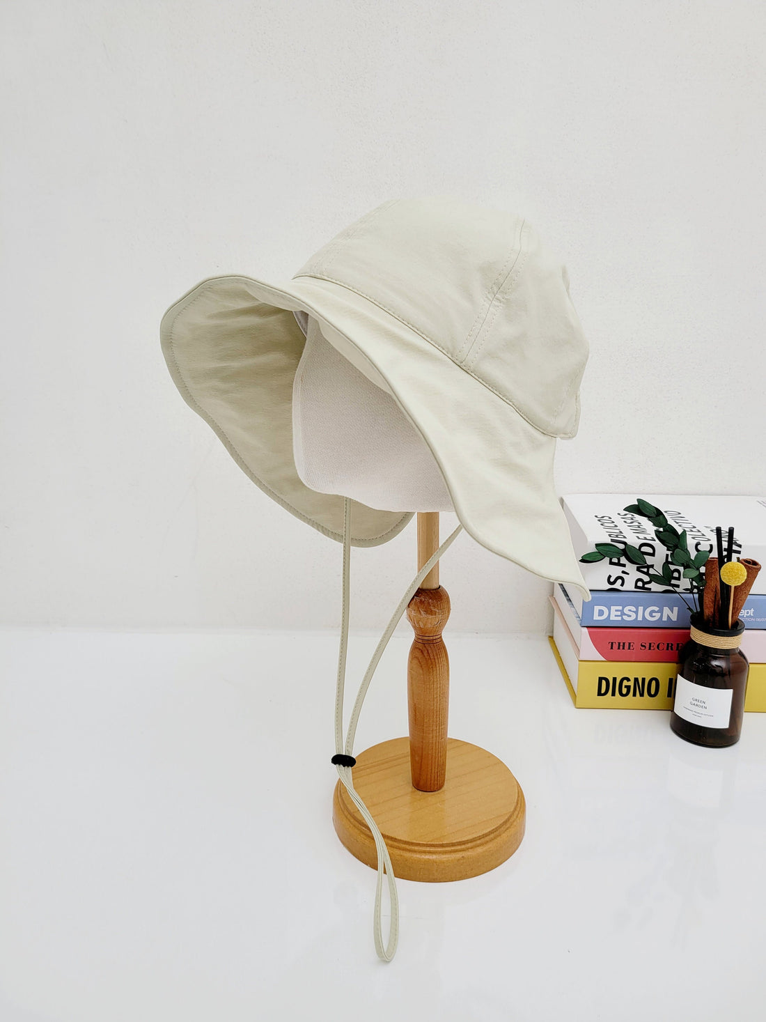 SUMMER LARGE BRIM HAT
