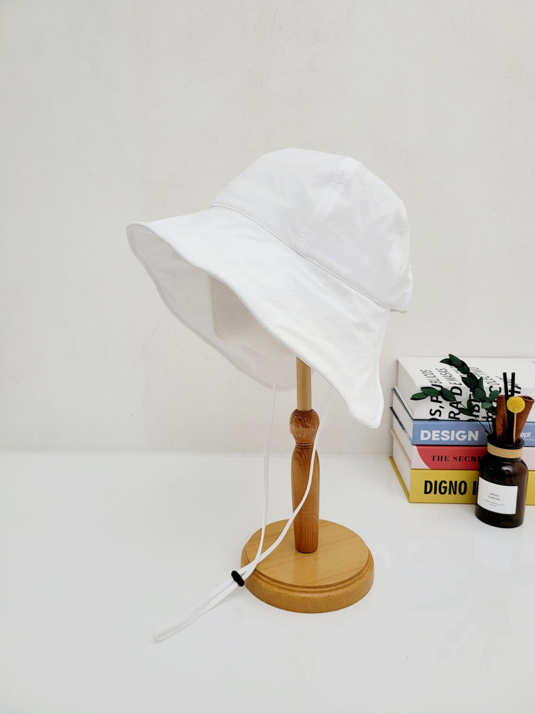 SUMMER LARGE BRIM HAT