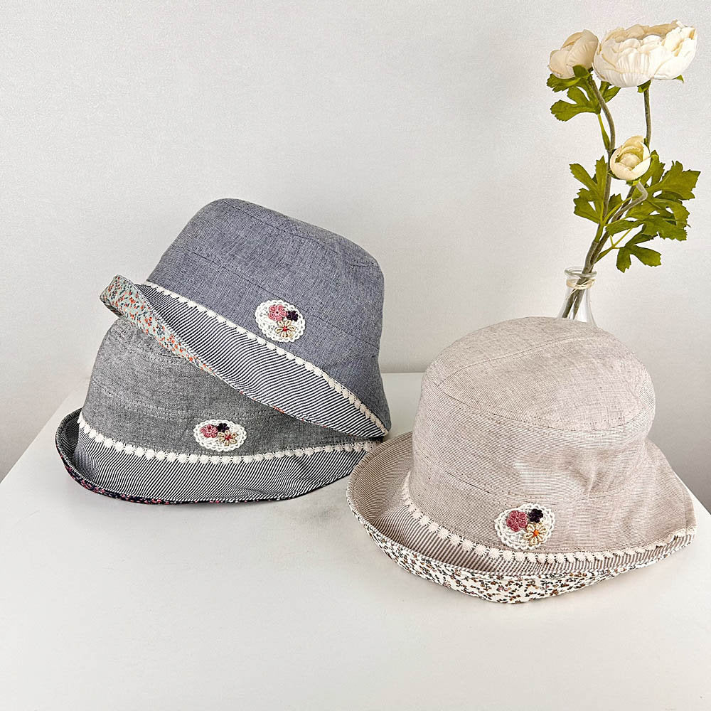DAISY BUCKET HAT