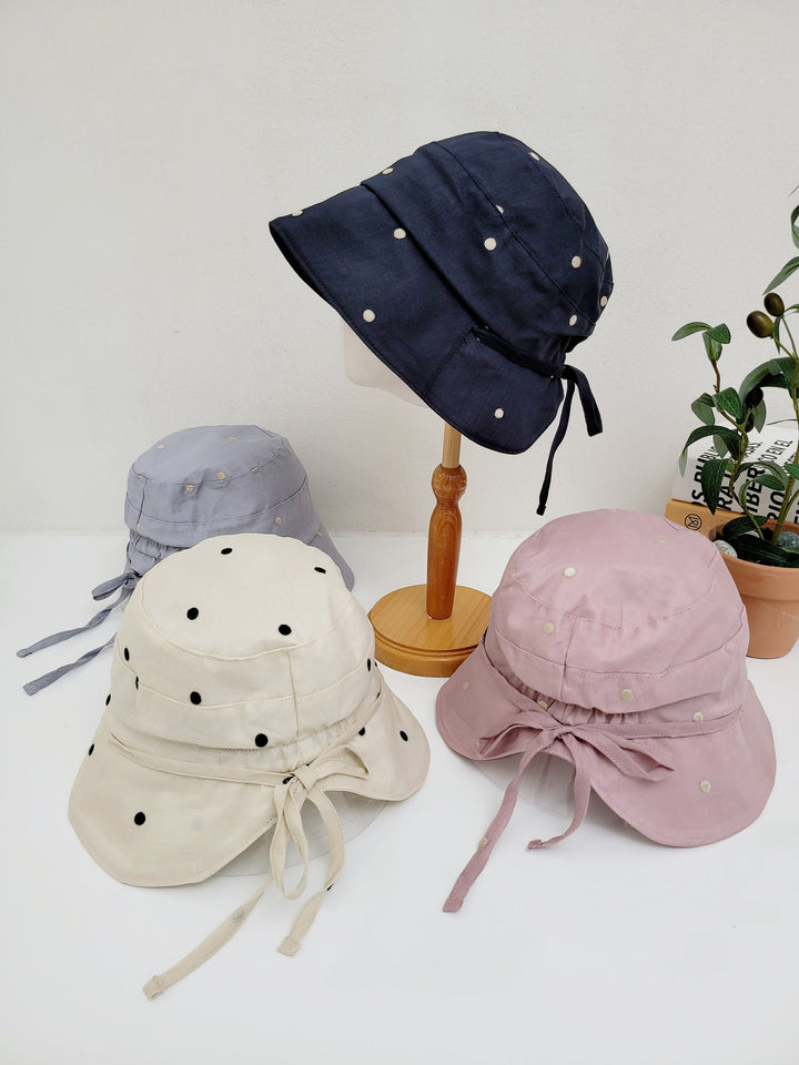 LINEN-DOTTED